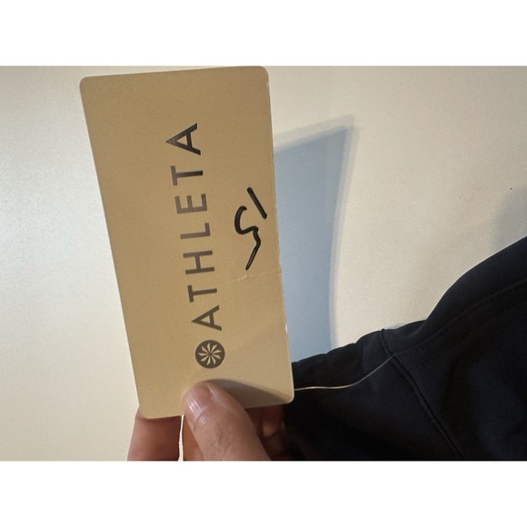 Athleta Chelsea Cargo Lined Pants Athletic Navy Size 14 Stretch Light NEW - Picture 4 of 5